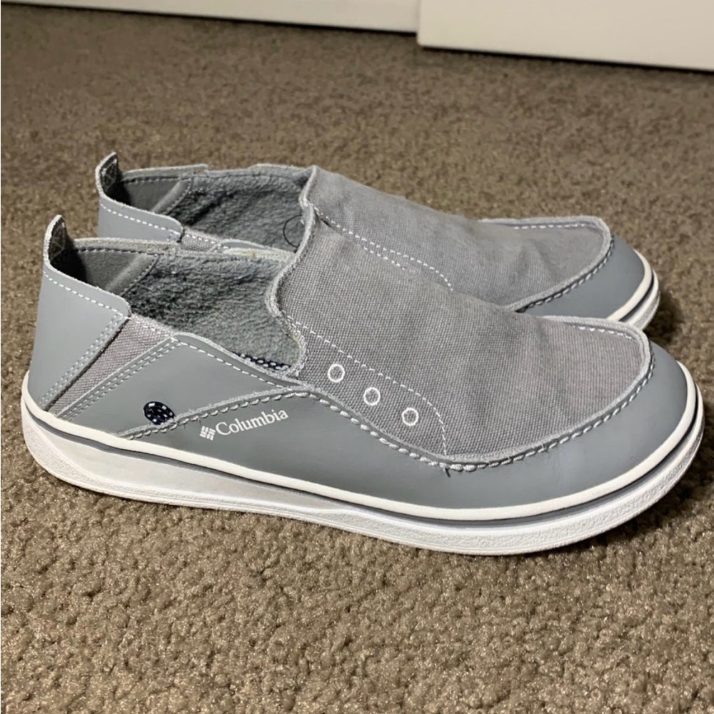 Columbia youth  shoes